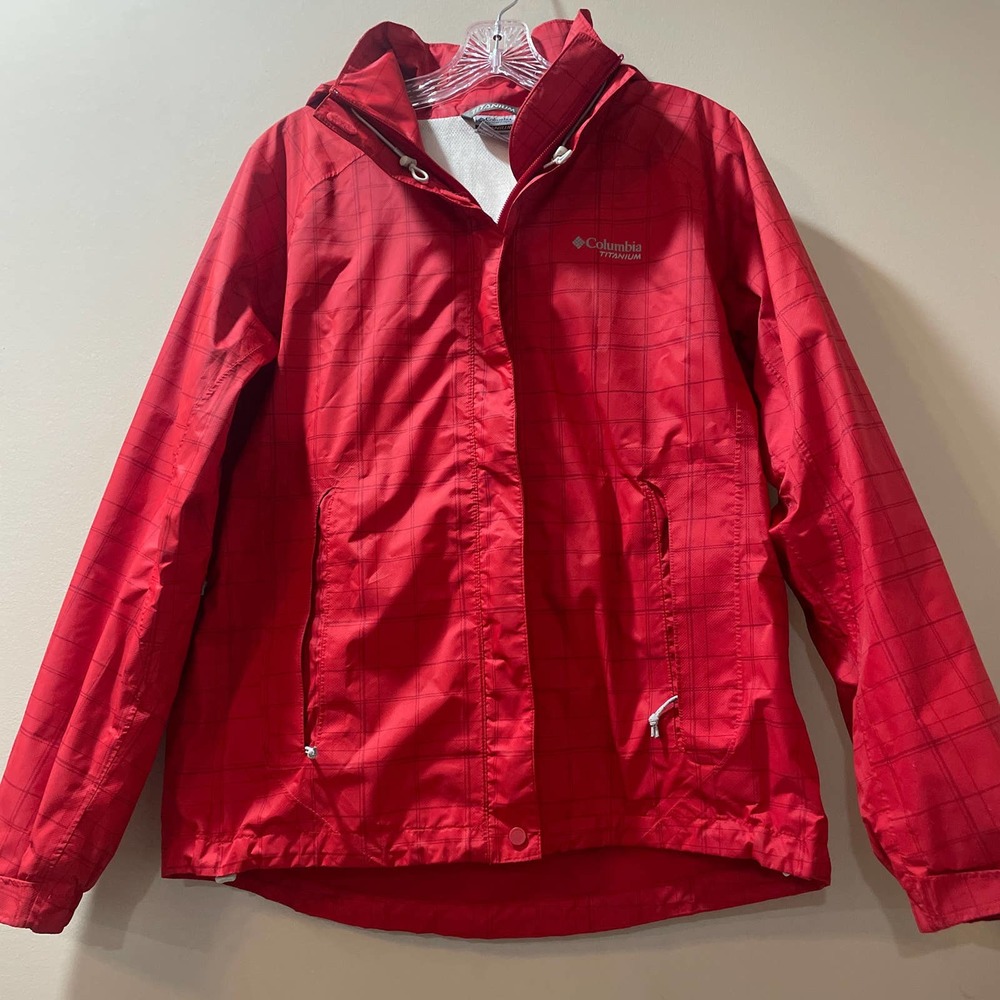 Columbia Titanium Women’s Sz M Omni-Tech Waterproof jacket